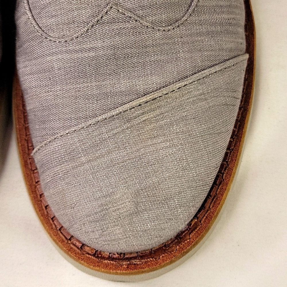 Toms. Gray Canvas. Lace Up Loafers. Size 13. - Picture 10 of 10
